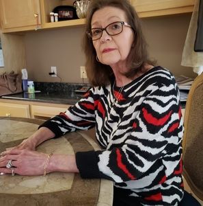 Meet your Posher, Debbie